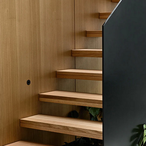 Лестница современная